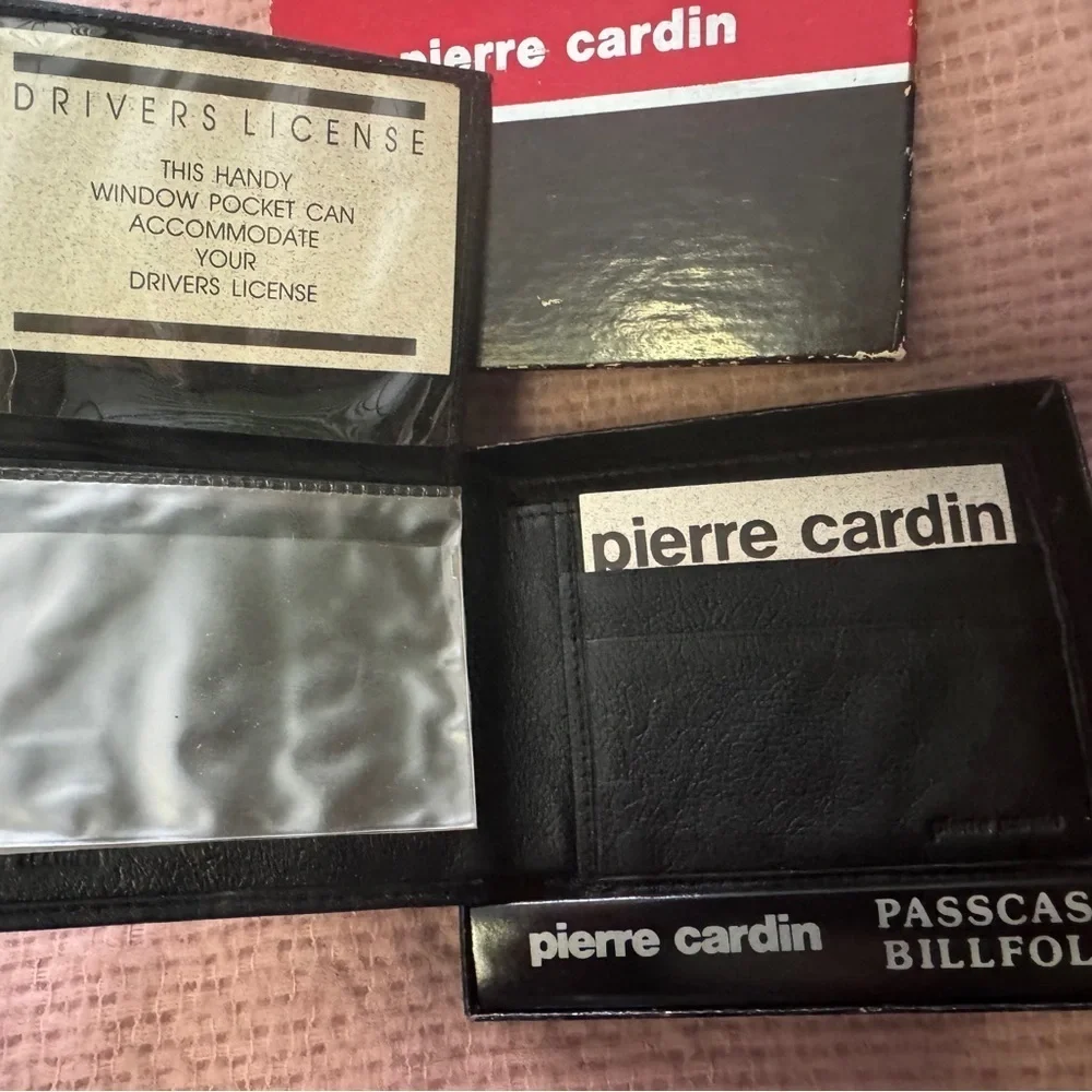 Never used Vintage Pierre Cardin Black Key and Card Holder